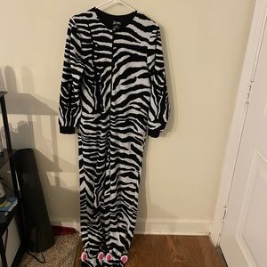 Zebra Onesie- Fleece Adult Small- Excellent condition